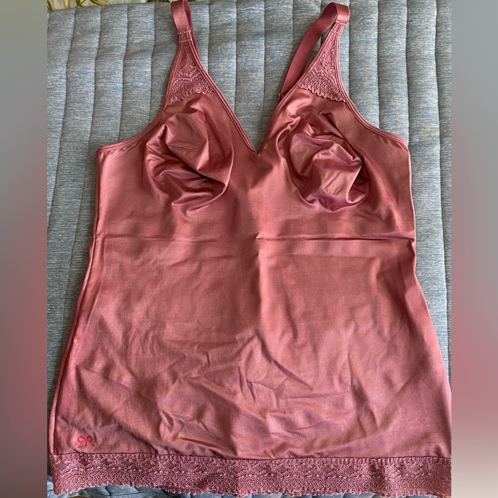 New with out bag size 42 Ruby Ribbon Dusty Pink (rose) Cami